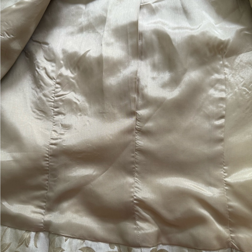 JS Collections 8P Gold Beaded Jacket! Button down , fitted ! High end l… - Picture 13 of 14